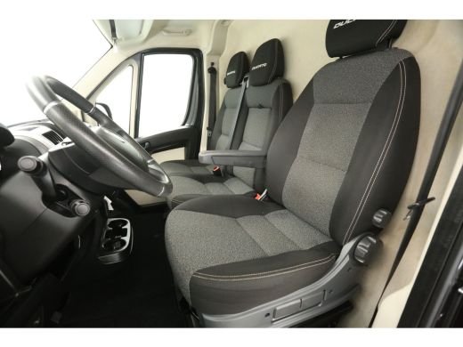 Fiat Ducato 33 2.3 MultiJet L3H2 Airco Camera Cruise Navigatie 3 Persoons Elektrpakket Trekhaak ActivLease financial lease