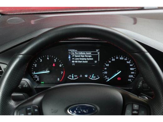 Ford Focus 1.0 EcoBoost ST Line Business | Trekhaak | Park Assist | Navigatie ActivLease financial lease