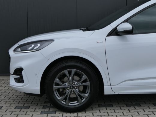 Ford Kuga 1.5 EcoBoost ST-Line | Trekhaak | Adaptive Cruise | BLIS | Winterpack | DAB | LED | Navigatie ActivLease financial lease