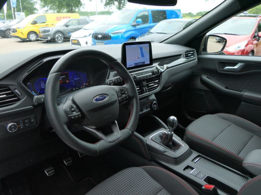 Ford Kuga 1.5 EcoBoost ST-Line | Trekhaak | Adaptive Cruise | BLIS | Winterpack | DAB | LED | Navigatie ActivLease financial lease