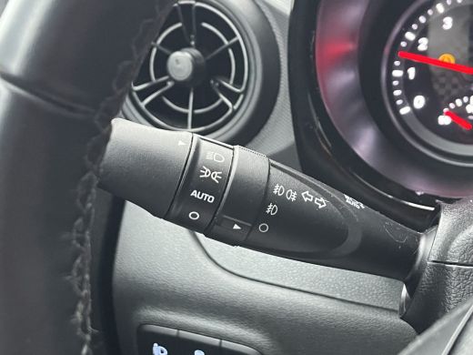 Hyundai i10 1.0 67pk Comfort | LED | Airco | Carplay | Navigatie | Bluetooth | Cruisecontrol | 1e Eigenaar ActivLease financial lease