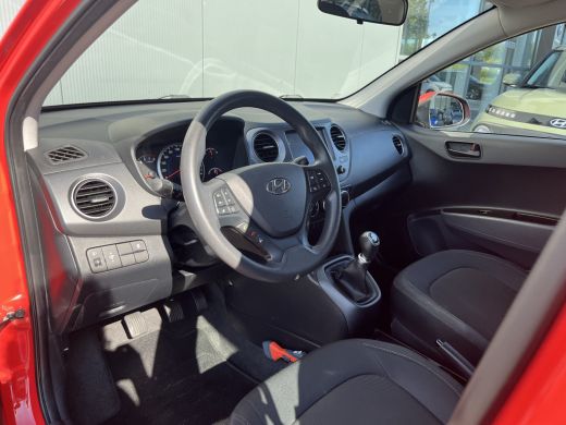 Hyundai i10 1.0i 66pk Comfort Airco | Carplay | Bestuurdersstoel in hoogte verstelbaar | Cruise control | Nav... ActivLease financial lease