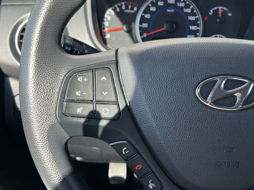 Hyundai i10 1.0i 66pk Comfort Airco | Carplay | Bestuurdersstoel in hoogte verstelbaar | Cruise control | Nav... ActivLease financial lease