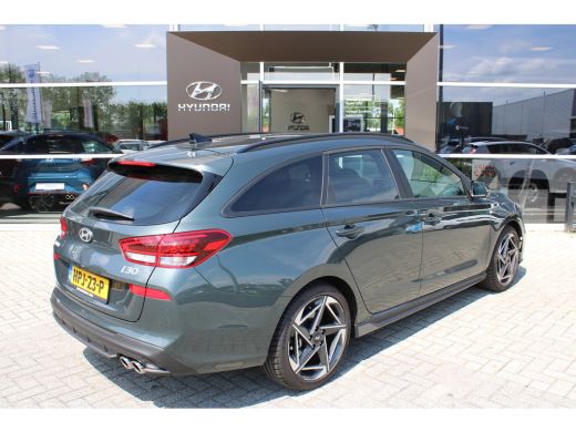 Hyundai i30 Wagon 1.5 T-GDi MHEV N Line | Adaptive cruise control | Sportstoelen | Elektrischbedienbare voors... ActivLease financial lease