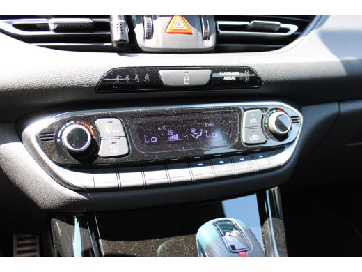 Hyundai i30 Wagon 1.5 T-GDi MHEV N Line | Adaptive cruise control | Sportstoelen | Elektrischbedienbare voors... ActivLease financial lease