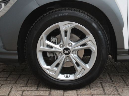 Hyundai Kona 1.0 T-GDI Fashion | Navigatiesysteem full map | Passagiersstoel in hoogte verstelbaar | Trekhaak ActivLease financial lease