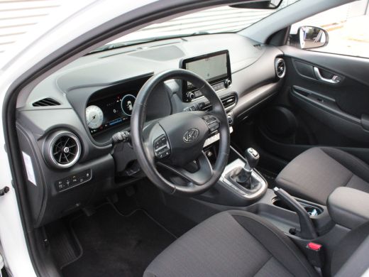 Hyundai Kona 1.0 T-GDI Fashion | Navigatiesysteem full map | Passagiersstoel in hoogte verstelbaar | Trekhaak ActivLease financial lease