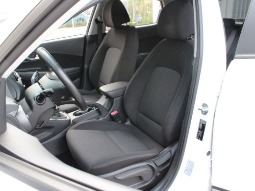 Hyundai Kona 1.0 T-GDI Fashion | Navigatiesysteem full map | Passagiersstoel in hoogte verstelbaar | Trekhaak ActivLease financial lease