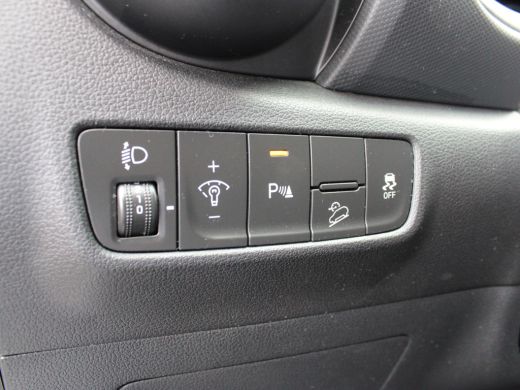 Hyundai Kona 1.0 T-GDI Fashion | Navigatiesysteem full map | Passagiersstoel in hoogte verstelbaar | Trekhaak ActivLease financial lease
