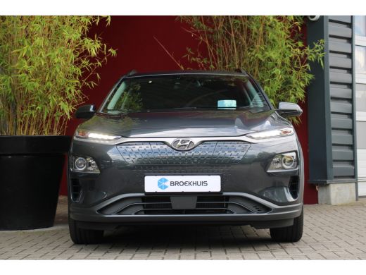 Hyundai Kona EV Fashion 64 kWh | BTW auto / 12% bijtelling | Trekhaak | Achteruitrijcamera | Adaptieve Cruise ... ActivLease financial lease