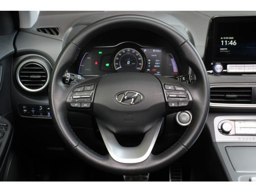 Hyundai Kona EV Fashion 64 kWh | BTW auto / 12% bijtelling | Trekhaak | Achteruitrijcamera | Adaptieve Cruise ... ActivLease financial lease
