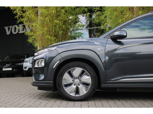 Hyundai Kona EV Fashion 64 kWh | BTW auto / 12% bijtelling | Trekhaak | Achteruitrijcamera | Adaptieve Cruise ... ActivLease financial lease