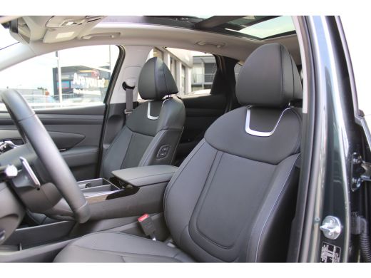 Hyundai Tucson 1.6 T-GDI PHEV Premium Sky | 360 camera | Lederen bekleding | Elektrisch verstelb. bestuurderssto... ActivLease financial lease