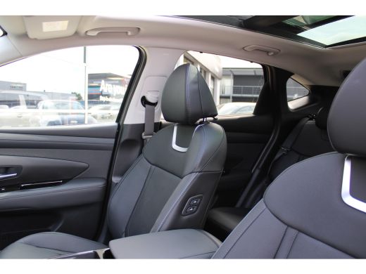 Hyundai Tucson 1.6 T-GDI PHEV Premium Sky | 360 camera | Lederen bekleding | Elektrisch verstelb. bestuurderssto... ActivLease financial lease
