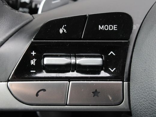 Hyundai Tucson Comfort Smart | Actieve rijbaanassistentie (LKA) ActivLease financial lease
