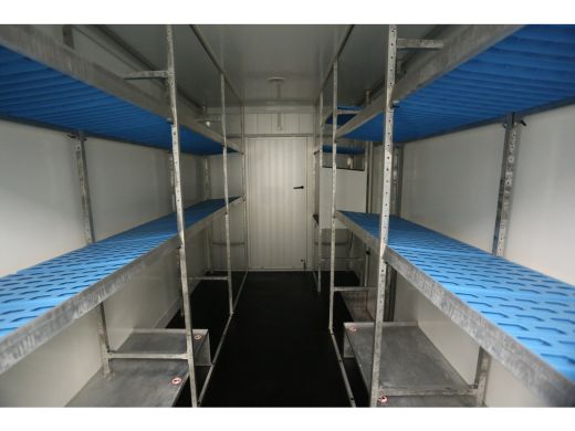 Iveco Daily 35S14 2.3 410 | Foodtruck | Bezorgauto | Verkoopwagen | Bakwagen | Zijdeur | Camper | Inrichting ... ActivLease financial lease