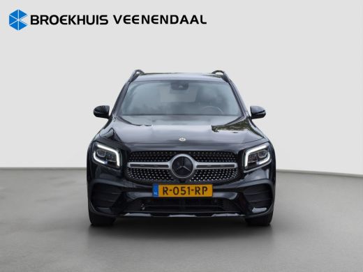 Mercedes-Benz GLB 180 AMG 7-Persoons | Trekhaak | Cruise Control | Camera ActivLease financial lease