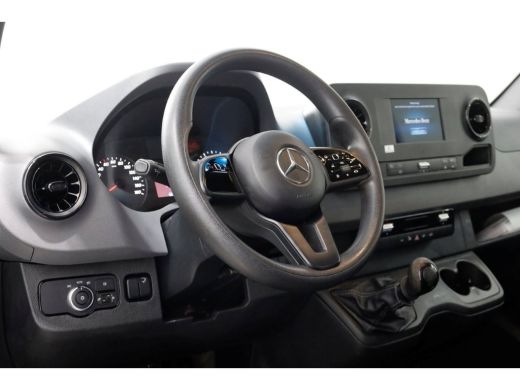 Mercedes-Benz Sprinter 314 CDI 143pk E6 Bakwagen met laadklep en zijdeur L440 1034kg laadverm. 04-2020 ActivLease financial lease