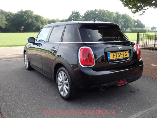 Mini One 1.5 Pepper NAVI / CARPLAY / PDC / CRUISE ActivLease financial lease