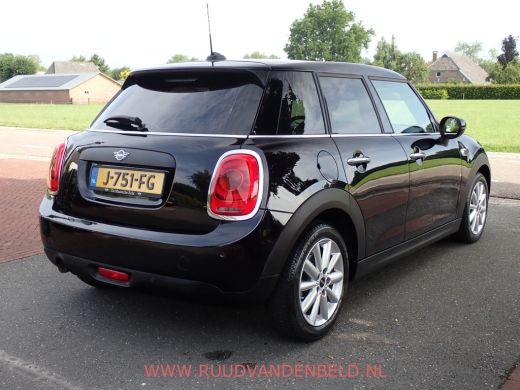 Mini One 1.5 Pepper NAVI / CARPLAY / PDC / CRUISE ActivLease financial lease