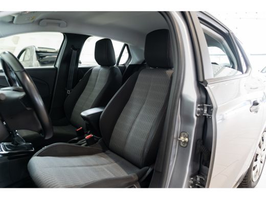 Opel Corsa 1.2 100PK Edition | Trekhaak Afn. | Apple Carplay & Android Auto | Armsteun | Cruise Controle | A... ActivLease financial lease