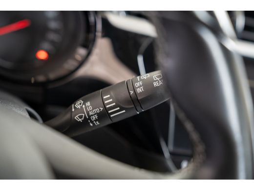 Opel Corsa 1.2 100PK Edition | Trekhaak Afn. | Apple Carplay & Android Auto | Armsteun | Cruise Controle | A... ActivLease financial lease