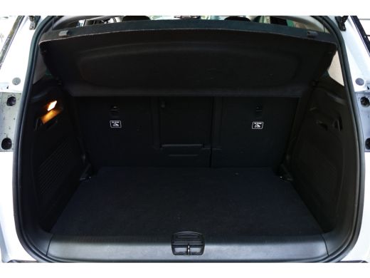 Opel Crossland 1.2 TURBO 110PK ULTIMATE / NAVI / ALCANTARA / LED / PDC / CLIMA / 17"LMV / CAMERA / AGR / KEYLESS... ActivLease financial lease