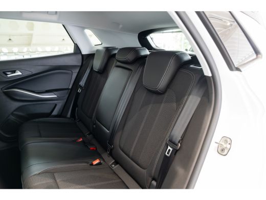 Opel Grandland 1.2 Turbo 130PK Automaat GS | Stoel & Stuurverwarming | AGR | Navigatie | Camera | Parkeersensore... ActivLease financial lease