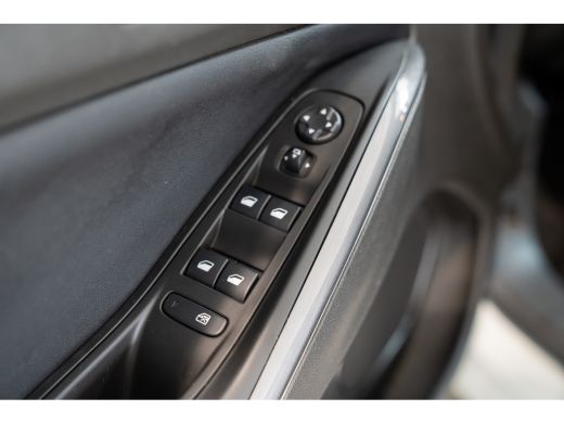 Opel Grandland X 1.2 Turbo Automaat Business Executive | Navigatie | AGR | Parkeersensoren | Climate Controle | Ke... ActivLease financial lease