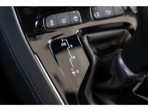Opel Grandland X 1.2 Turbo Automaat Business Executive | Navigatie | AGR | Parkeersensoren | Climate Controle | Ke... ActivLease financial lease