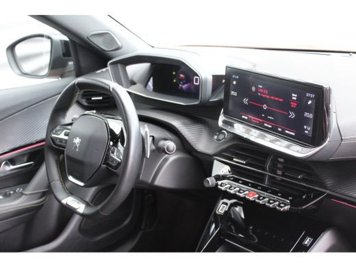 Peugeot 2008 1.2 PURETECH 130PK GT PACK AUTOMAAT / NAVI / LEDER / CLIMA / PDC / 18" LMV / CAMERA / ALCANTARA /... ActivLease financial lease