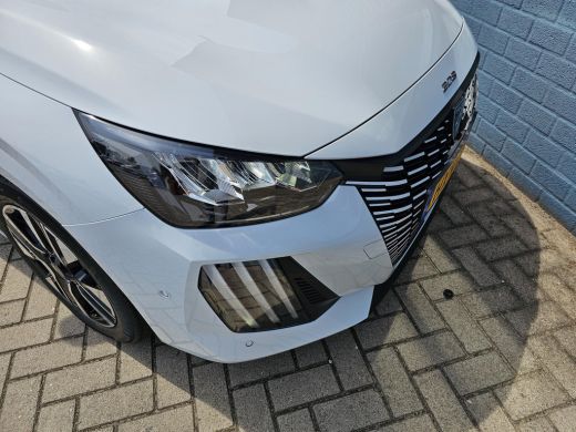 Peugeot 208 1.2 Hybrid 110 e-DCS6 Allure | Apple Carplay/Android Auto|telefoonintegratie premium | Automatisc... ActivLease financial lease