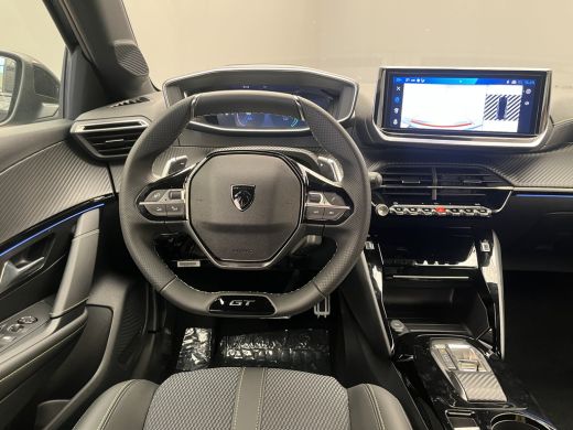 Peugeot 208 GT | Adaptieve cruise control met Stop&Go functie | Armsteunen op de voorportieren bekleed met ku... ActivLease financial lease