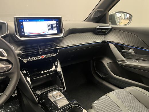 Peugeot 208 GT | Adaptieve cruise control met Stop&Go functie | Armsteunen op de voorportieren bekleed met ku... ActivLease financial lease