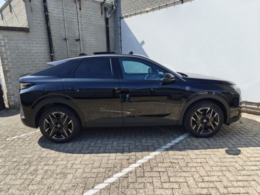Peugeot 3008 1.2 Hybrid 145 GT | Achterstoelen verwarmd | Achteruitrijcamera | Cruise control adaptief met Sto... ActivLease financial lease