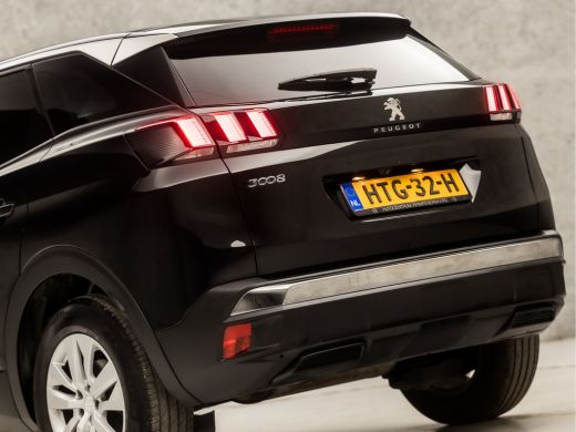 Peugeot 3008 1.2 PureTech Sport Automaat (APPLE CARPLAY, GROOT NAVI, 360 CAMERA, KEYLESS, SPORTSTOELEN, GETINT... ActivLease financial lease