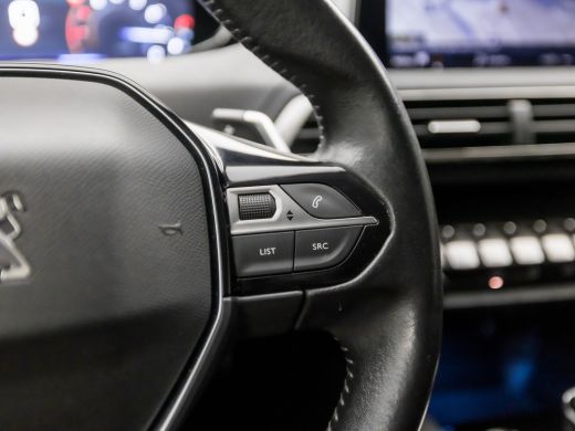 Peugeot 3008 1.2 PureTech Sport Automaat (APPLE CARPLAY, GROOT NAVI, 360 CAMERA, KEYLESS, SPORTSTOELEN, GETINT... ActivLease financial lease