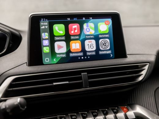 Peugeot 3008 1.2 PureTech Sport Automaat (APPLE CARPLAY, GROOT NAVI, 360 CAMERA, KEYLESS, SPORTSTOELEN, GETINT... ActivLease financial lease