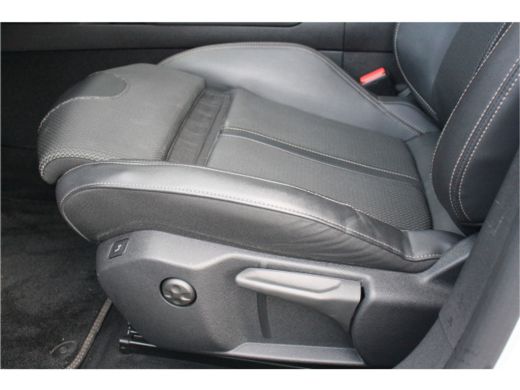 Peugeot 508 SW 1.6 HYBRID 225PK GT PREMIÈRE AUTOMAAT / NAVI / LEDER / CLIMA / PDC / AGR / 18" LMV / CAMERA / ... ActivLease financial lease