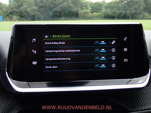 Peugeot e-208 EV Active 50 kWh 99%SOH CCS/CARPLAY/PDC ActivLease financial lease
