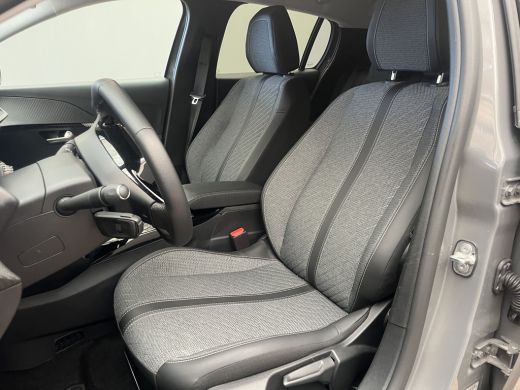 Peugeot e-208 EV Allure 51 kWh | Navigatie | Climate | Adaptive Cruise | Apple Carplay/Android auto | 11 kW lad... ActivLease financial lease