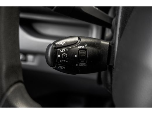 Peugeot Expert L3H1 | BlueHDI 120 | Camera | CarPlay | LED | Cruise | Airco | PDC | Euro 6 ActivLease financial lease