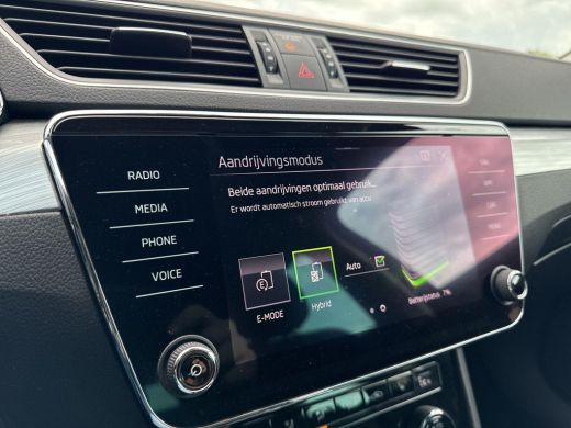 Skoda Superb Combi 1.4 TSI iV Business Edition | Trekhaak | A.cam | Side assist | ActivLease financial lease