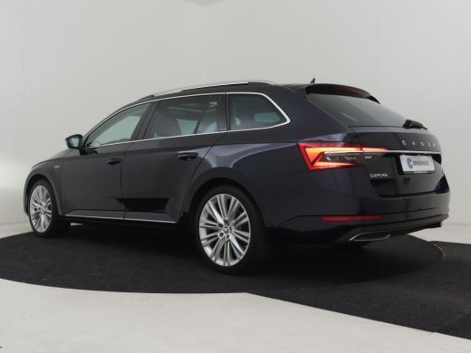 Skoda Superb Combi Laurin klement 1.4 TSI iV 218pk PHEV Laurin & Klement | Trekhaak | Canton Audio | Keyless |... ActivLease financial lease
