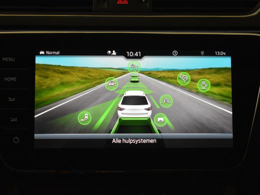 Skoda Superb Combi Laurin klement 1.4 TSI iV 218pk PHEV Laurin & Klement | Trekhaak | Canton Audio | Keyless |... ActivLease financial lease