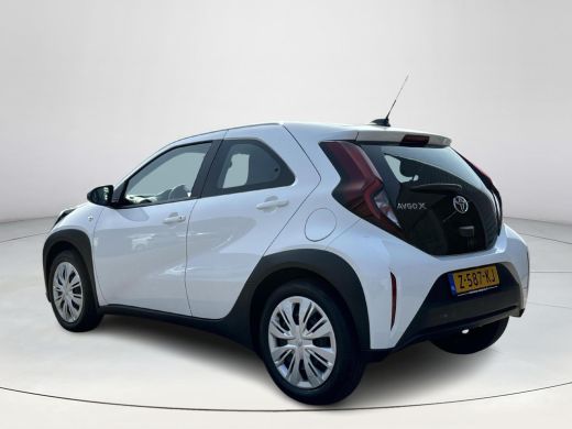 Toyota Aygo 1.0 VVT-i MT Play | All-in prijs | Adaptive cruise control | Apple/android auto ActivLease financial lease