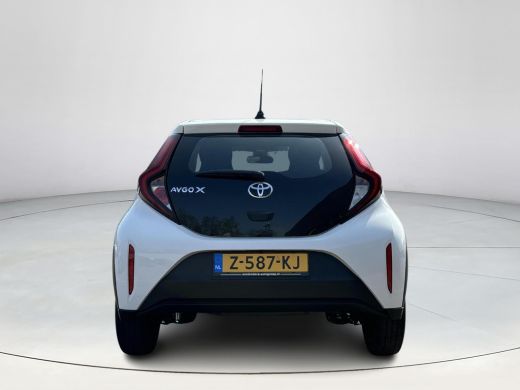 Toyota Aygo 1.0 VVT-i MT Play | All-in prijs | Adaptive cruise control | Apple/android auto ActivLease financial lease