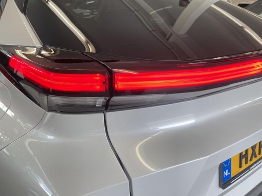 Toyota C-HR 2.0 Hybrid 200 GR SPORT ActivLease financial lease