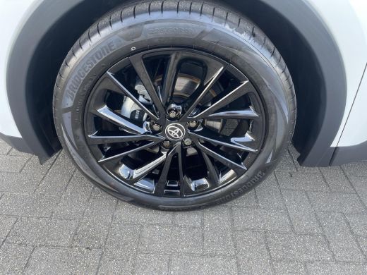 Toyota C-HR 2.0 Hybrid 200 GR SPORT ActivLease financial lease