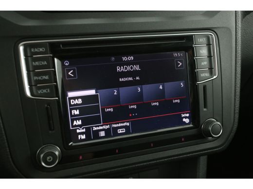 Volkswagen Caddy 2.0 TDI L1H1 Airco Carplay Navi Imperiaal Elektrpakket 15"LMV Trekhaak ActivLease financial lease
